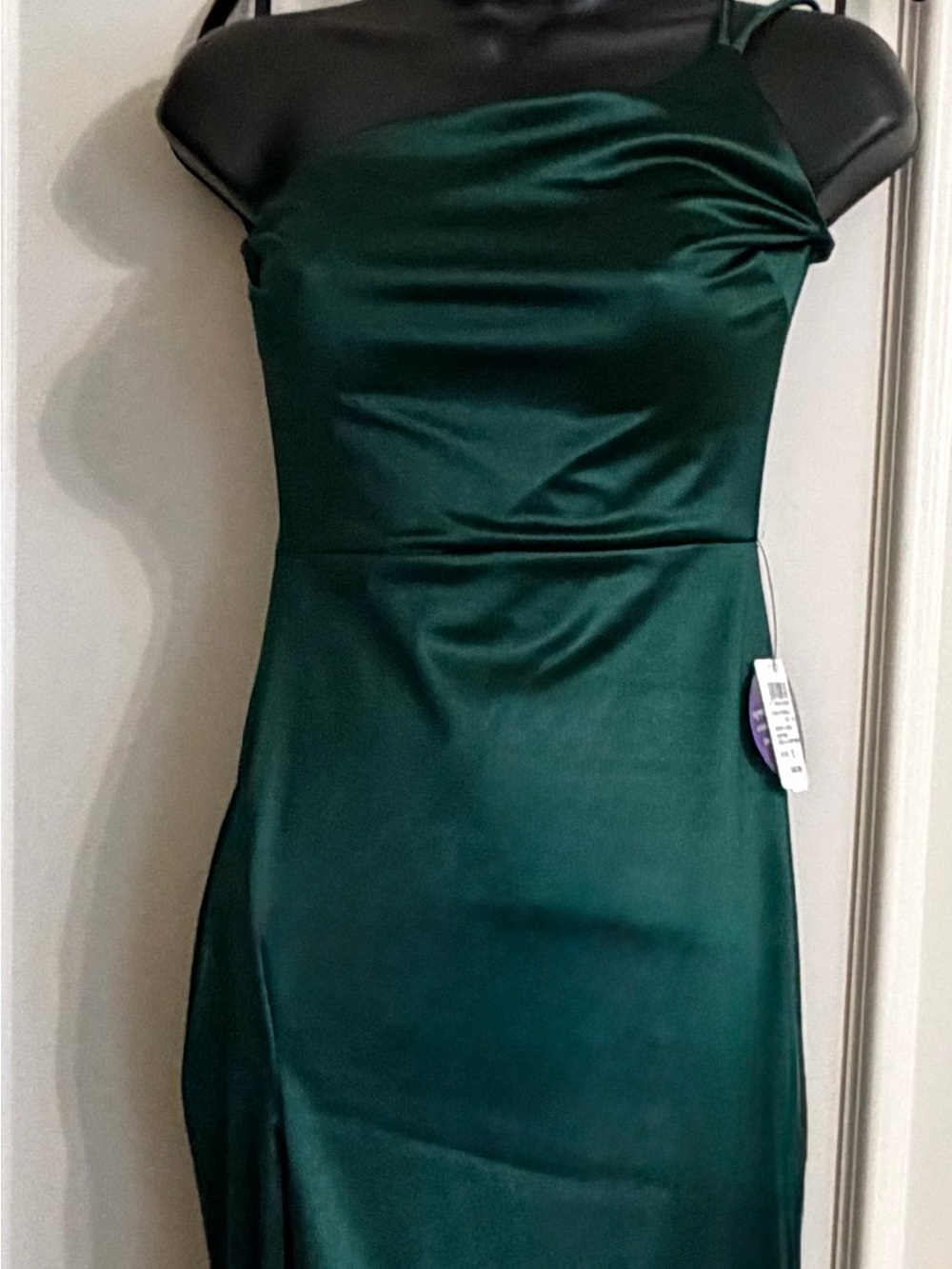 Windsor Hunter Green One Shoulder Satin Midi Dress Size Small NWT